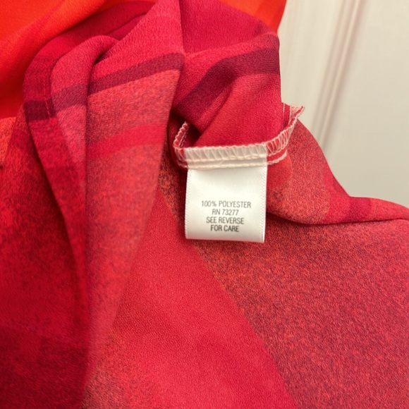 Flowy Ombré Blouse - Picture 5 of 6